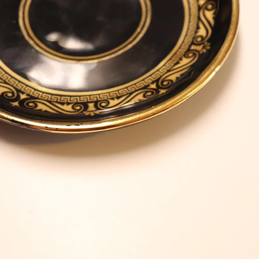 2 Demitasse/Expreso Cups and Sauciers Black and 24‎ Caret Gold Hand Painted
